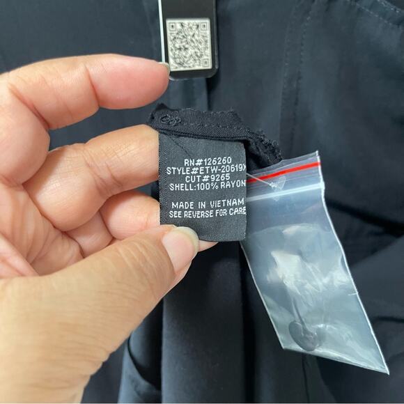 Velvet Heart Long Sleeve Collared Button Front Tunic Blouse Black Size 1X - Picture 5 of 7